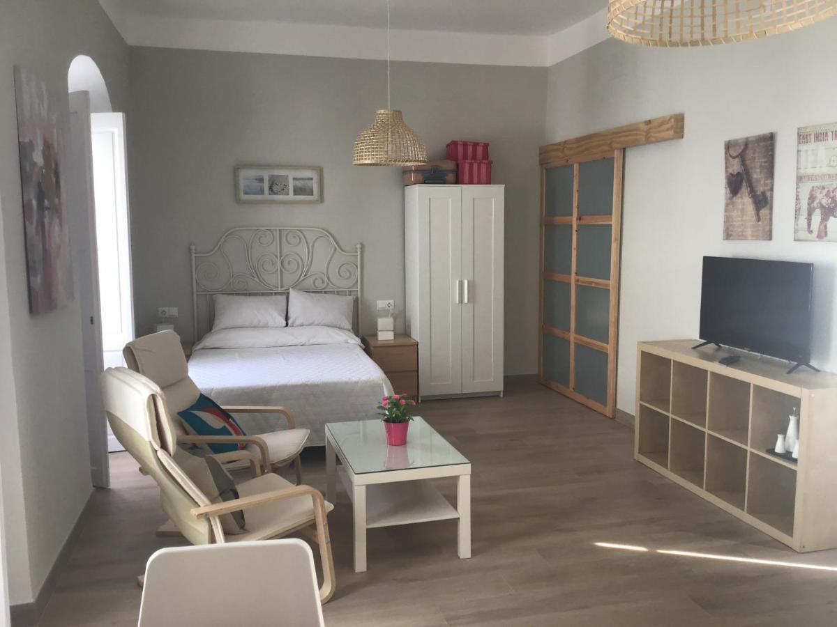 Apartamentos Turisticos Casa De Los Balcones Chipiona Ngoại thất bức ảnh