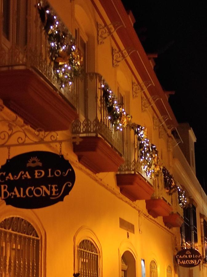 Apartamentos Turisticos Casa De Los Balcones Chipiona Ngoại thất bức ảnh